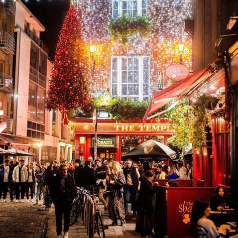 Live Webcam The Temple Bar Pub, Dublin, Ireland